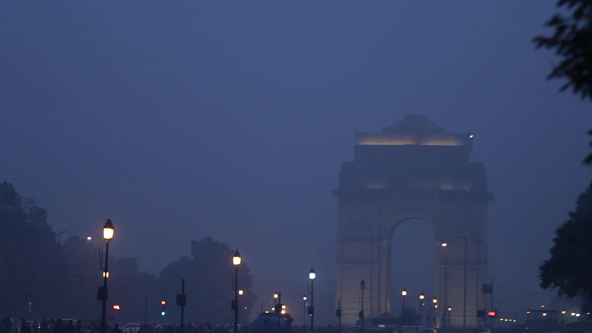 Sudden spike in air pollution in Delhi