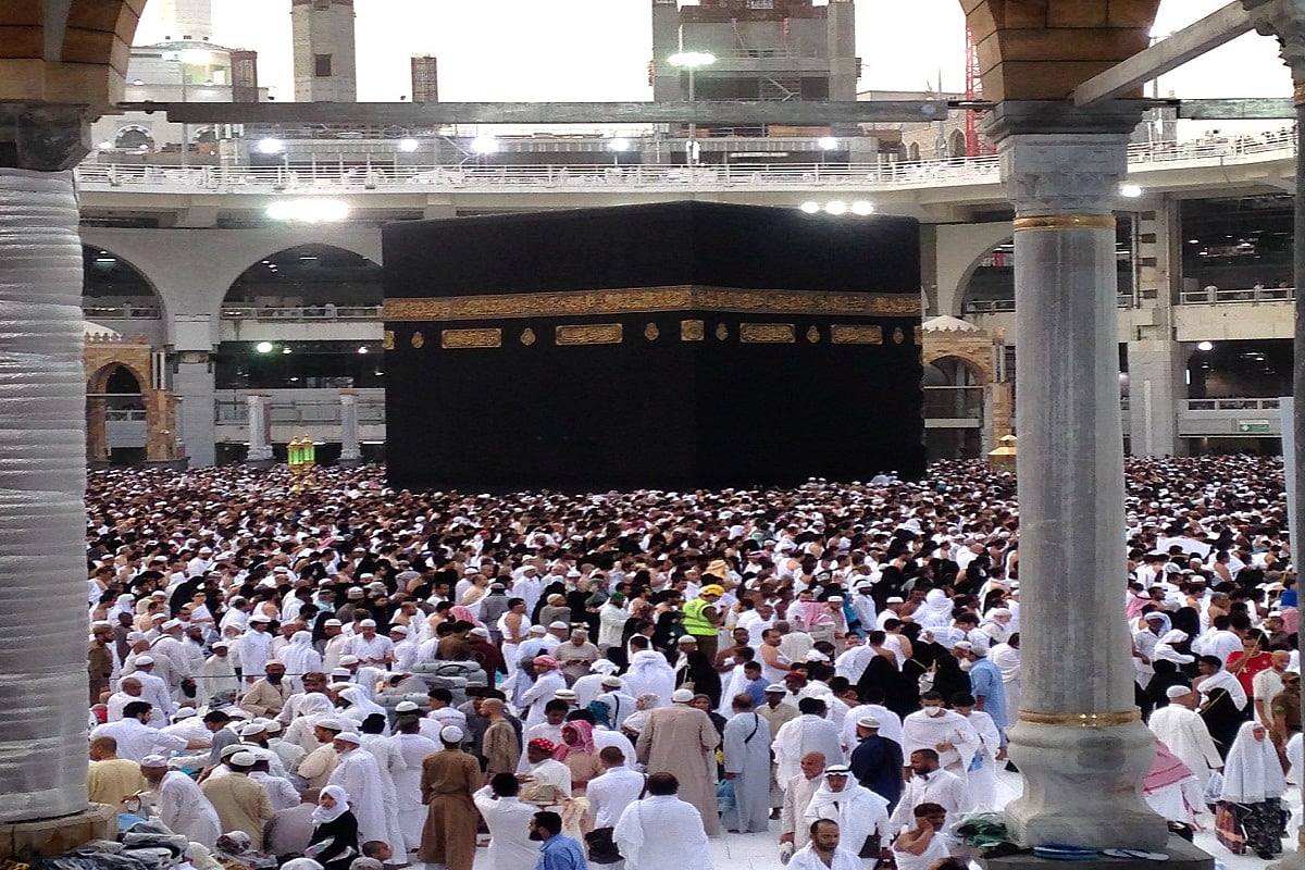 Preparations to start soon for Haj 2021, says Centre  