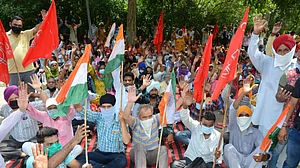 Workers hit the street against privatisation of railways, dilution of labour laws