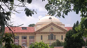 Policemen attack judge in Bihar court; HC asks DGP to file status report