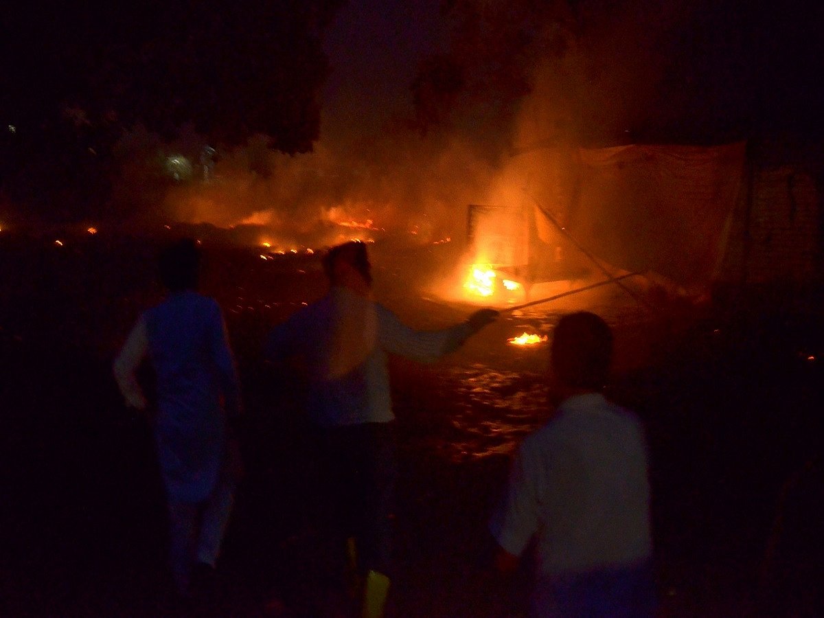 Huge fire breaks out in Vizag Pharma City