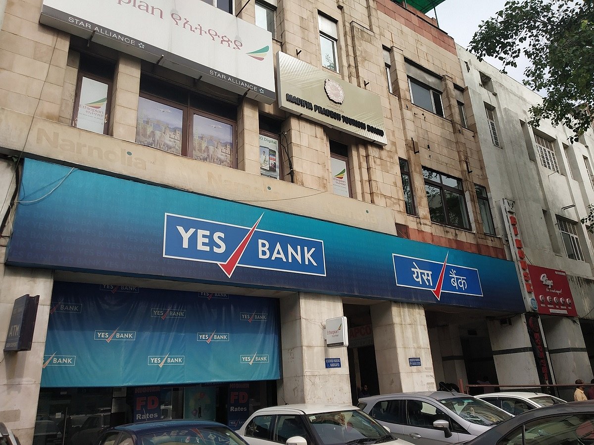 Yes Bank to auction assets of Avantha Holdings, Oscar Investments