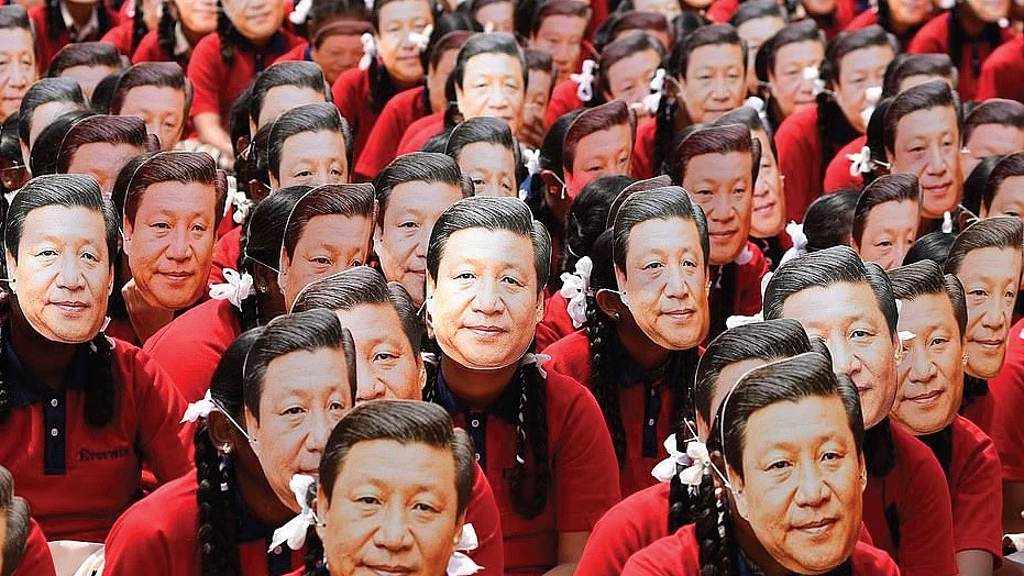 &nbsp; School children in Chennai wearing Xi Jin Ping masks during the Modi-Xi Jin Ping summit, 2019&nbsp; &nbsp;