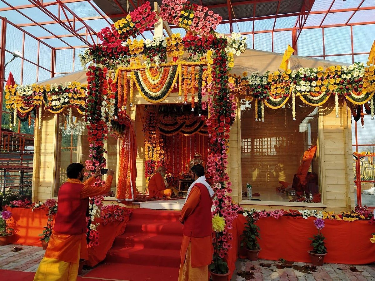 Ayodhya begins ritual with ‘Gauri Ganesh puja’