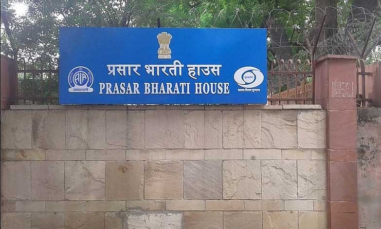 80 unpaid AIR RJs serve notice to Prasar Bharati