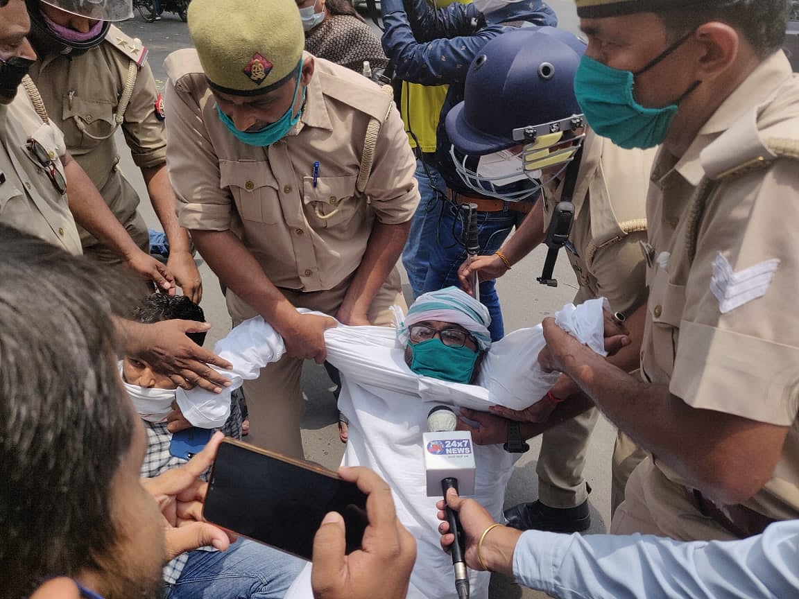 Speak up for democracy: UP Police stop Congress leaders’ dharna at Raj Bhavan, whisk away Lallu, others