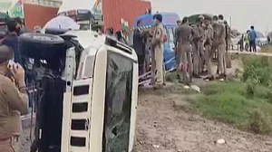 UP Police gets clean chit from Chauhan panel in Bikru case