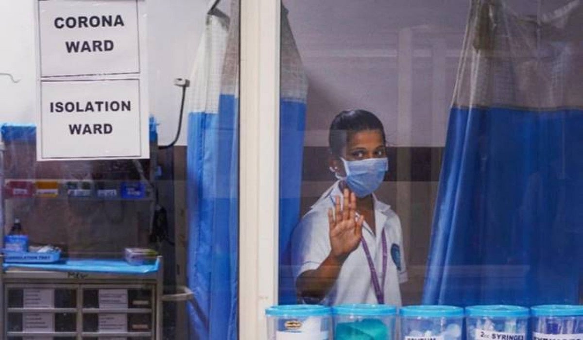 Hamdard hospital fires 84 nurses who demanded better working conditions in COVID-19 wards
