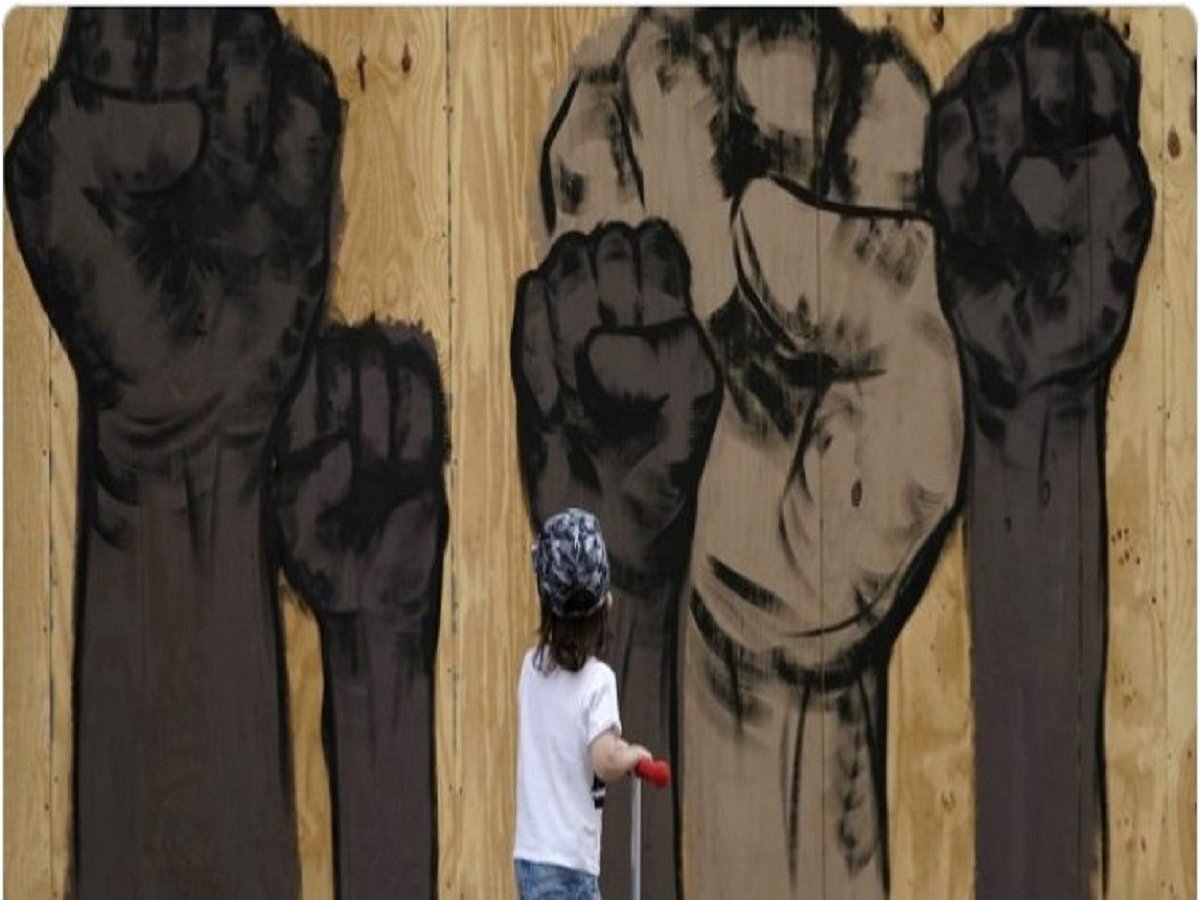 London Diary: A rich banker’s wife in lockdown & #BlackLivesMatter 