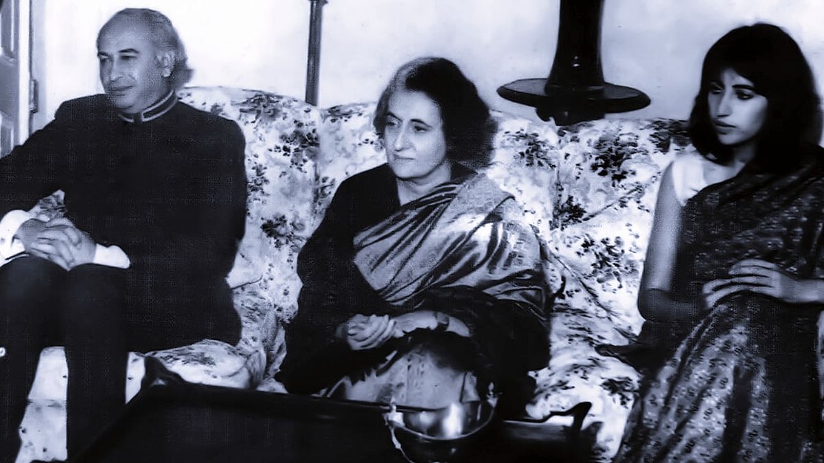 Zulfiqar Ali Bhutto, Indira Gandhi and Benazir Bhutto in Simla, 1972 (Photo courtesy- Twitter/@rachitseth)