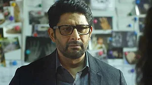 'Knowledge about stocks is zero': Arshad Warsi reacts to SEBI slapping market ban on actor