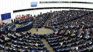 EU to meet face-to-face at summit to carve up $2.1 trillion