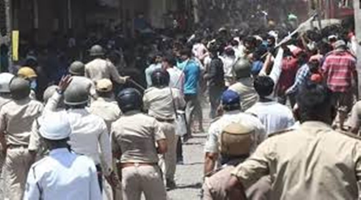 ‘Police failed to manage situation’: Gujarat HC grants bail to migrants held for uproar over delay in return