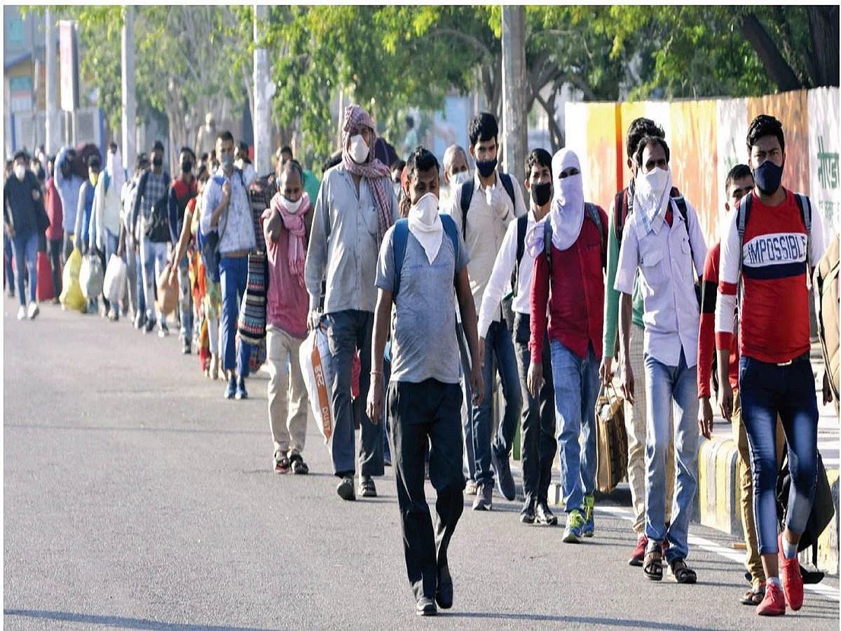 Ration, cash, free gas cylinders failed to reach ‘out of work’ migrants even in Delhi