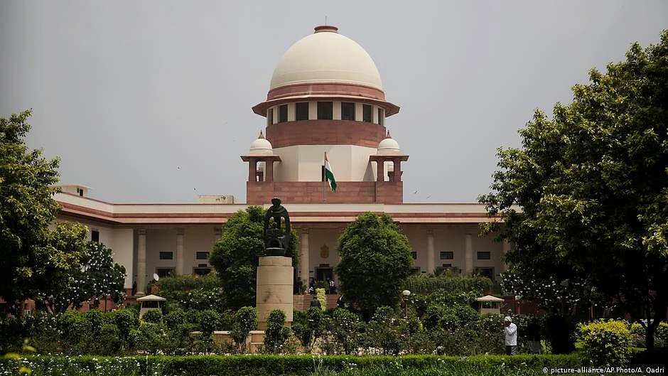 Right of Karta in joint Hindu family to execute agreement to sell or sale deed beyond cavil: Supreme Court