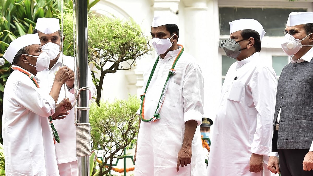 Independence Day celebrated at Congress HQ, senior leader AK Antony hoists flag