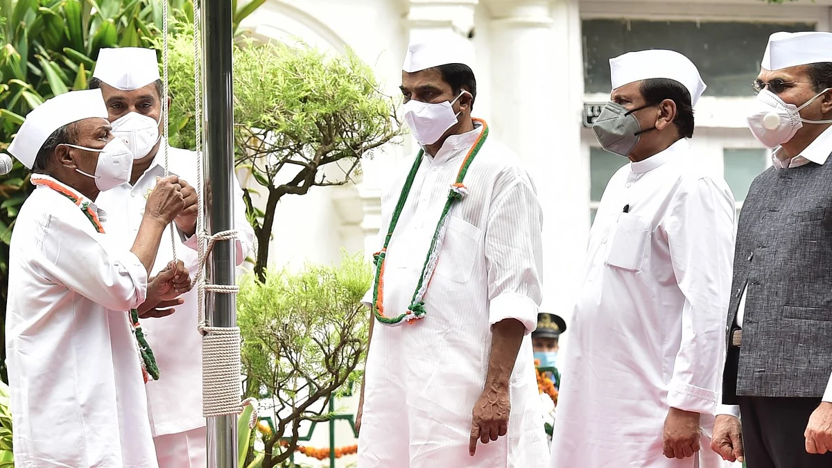 Independence Day celebrated at Congress HQ, senior leader AK Antony hoists flag
