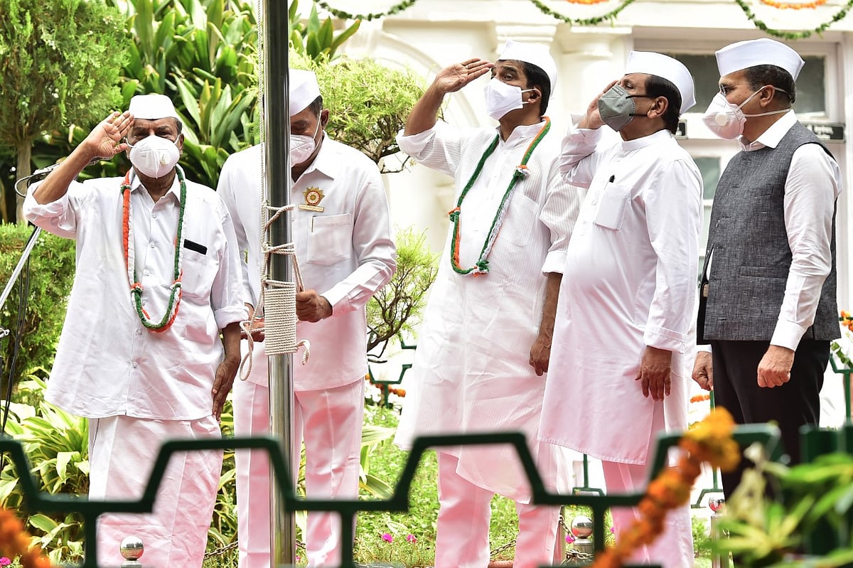 Independence Day celebrated at Congress HQ, senior leader AK Antony hoists flag