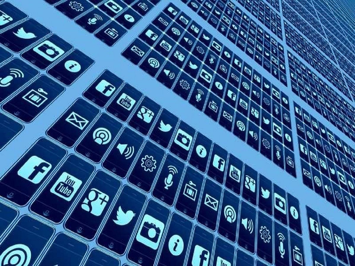 Social media use may not raise depression risk in teens