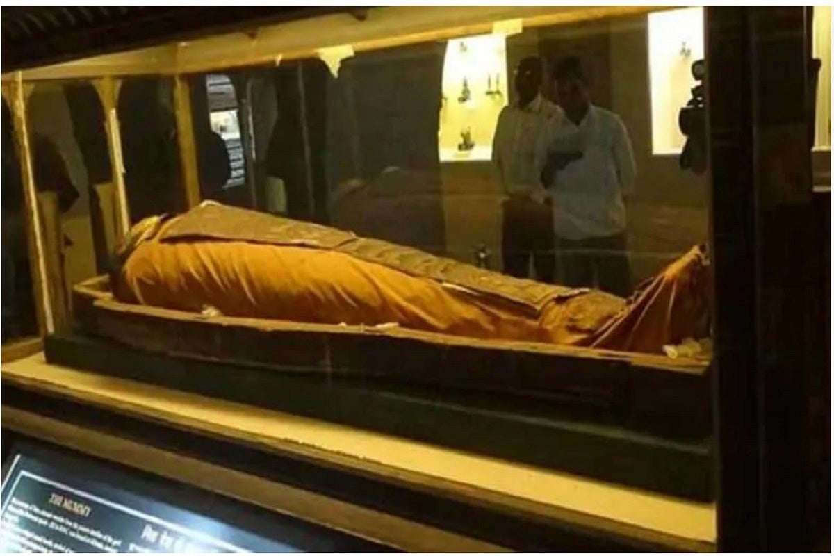 2,400-yr-old mummy in Jaipur enjoys fresh air after 130 years