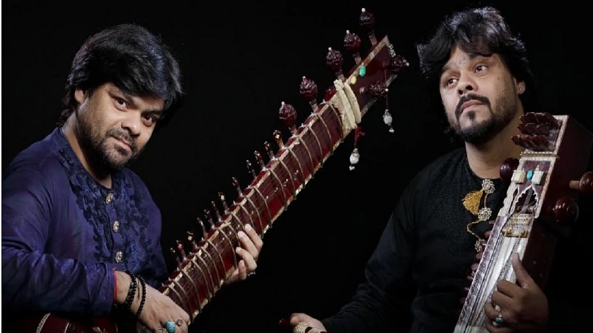 Twin brothers Murad Ali Khan (sarangi) and Fateh Ali Khan (sitar) (Photo Courtesy: IANS)