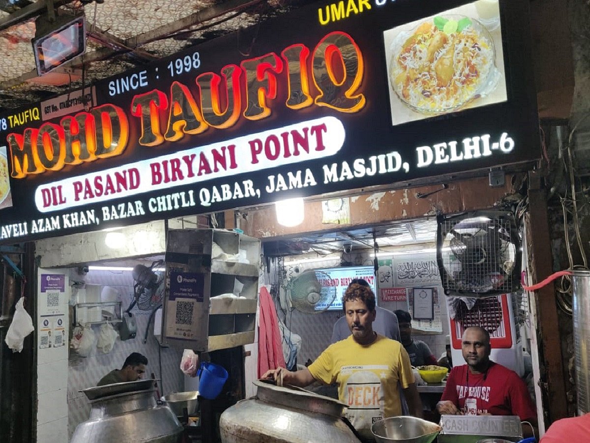 Eateries of Old Delhi: A cruise to culinary delights 