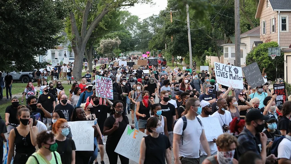 Kenosha protesters clash with police after Black man shot