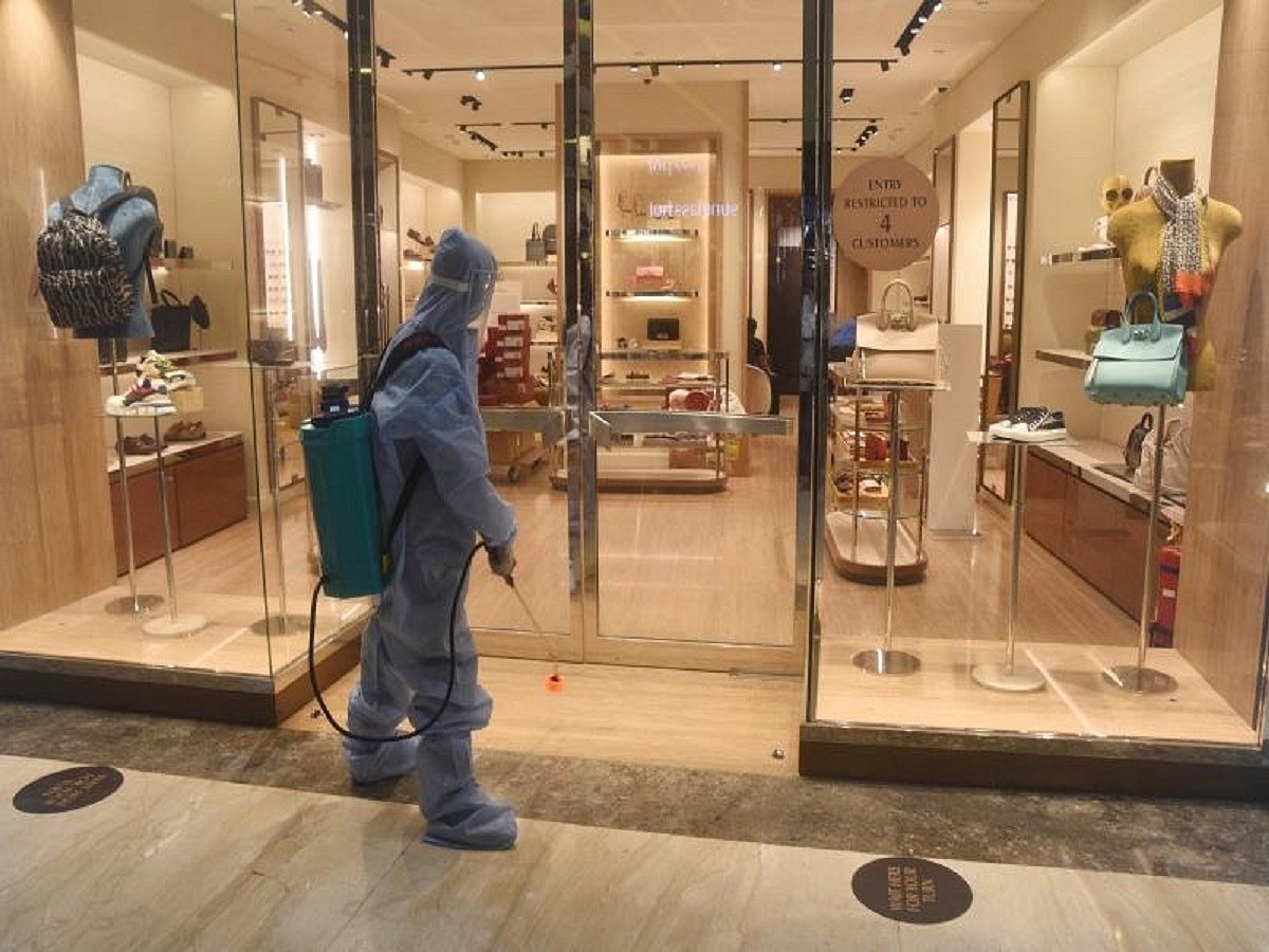 Safe to Shop? Only if you keep these 10 commandments in mind  