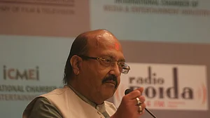 Rajya Sabha member Amar Singh passes away at 64 in Singapore, tributes pour in