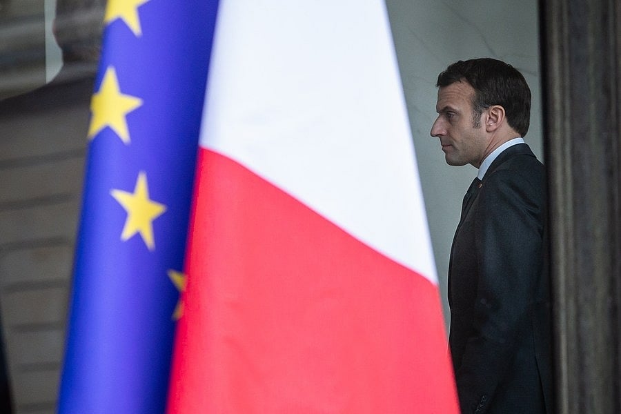 French president calls on citizens to learn to live with COVID-19  