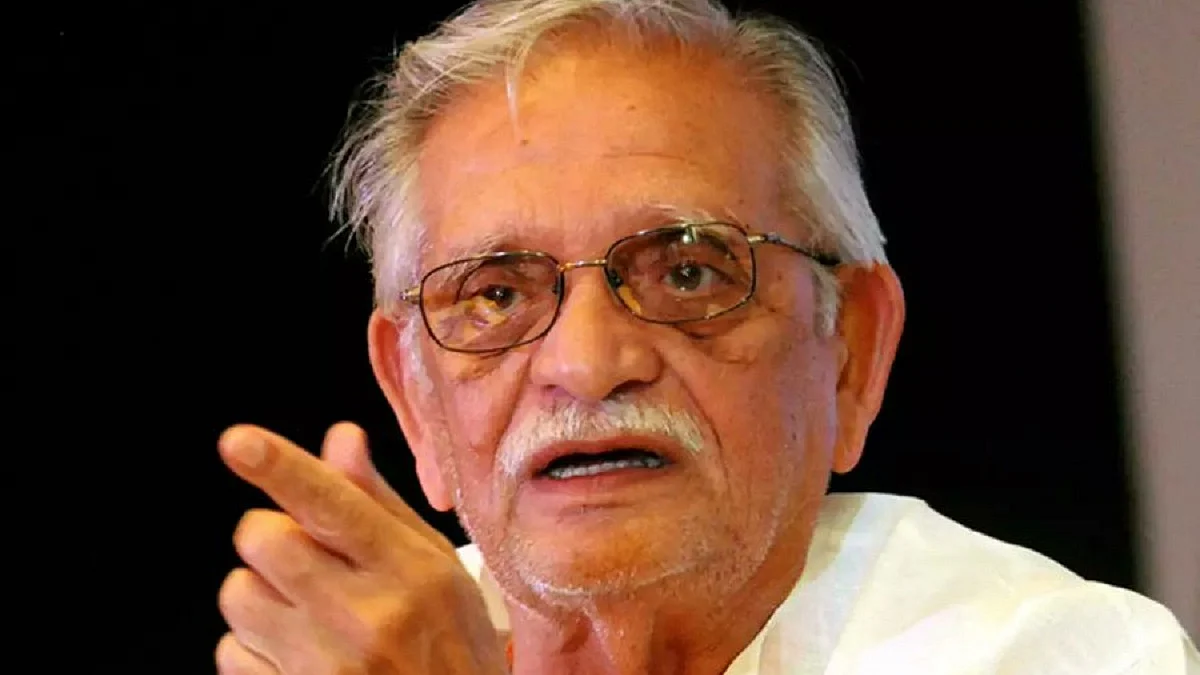 Gulzar (Photo Courtesy: Twitter/ @joybhattacharj)