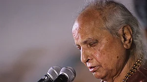 Disciples and followers in US pay tributes to legendary Indian classical vocalist Pandit Jasraj