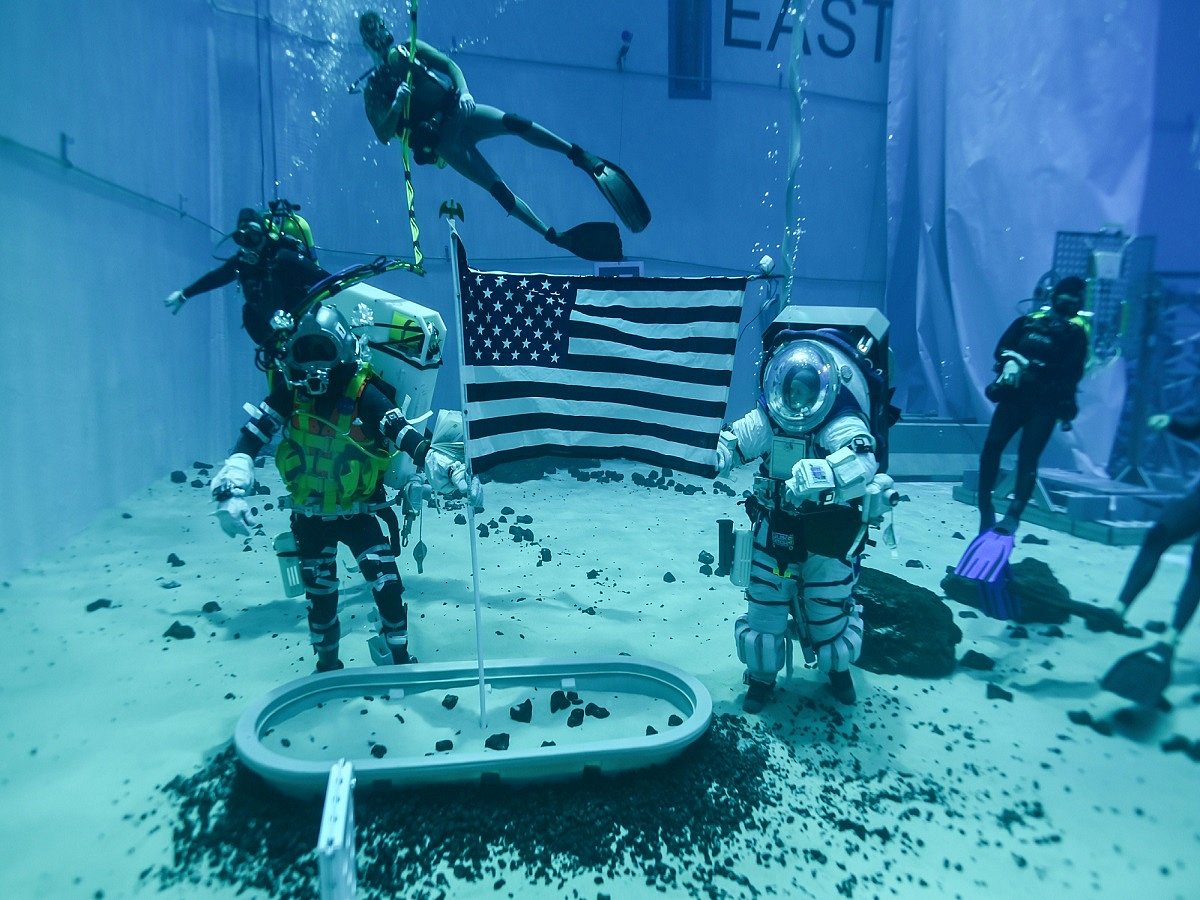 How NASA is preparing astronauts for next moonwalks