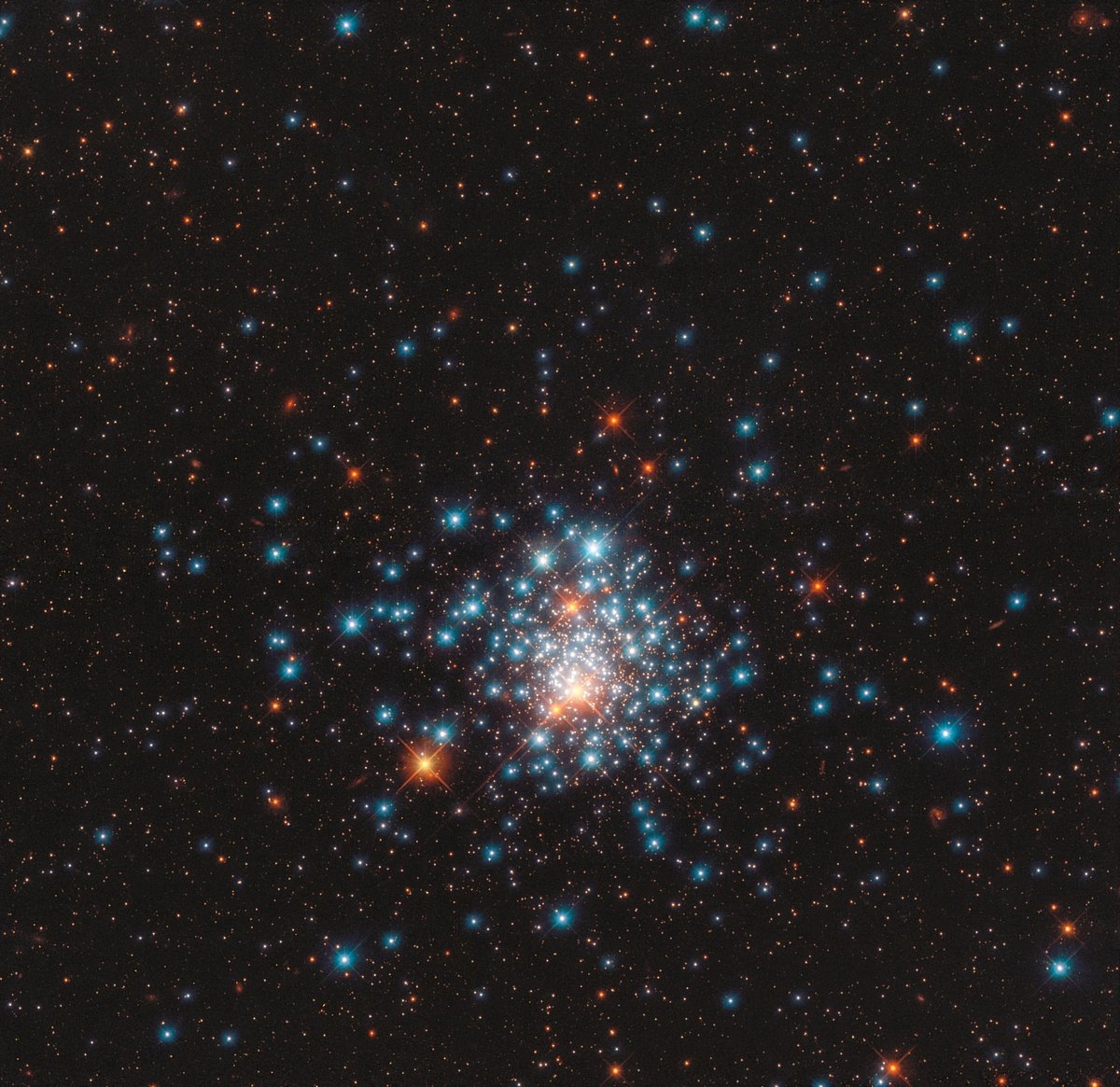 New Hubble image shows colourful stars packed close together