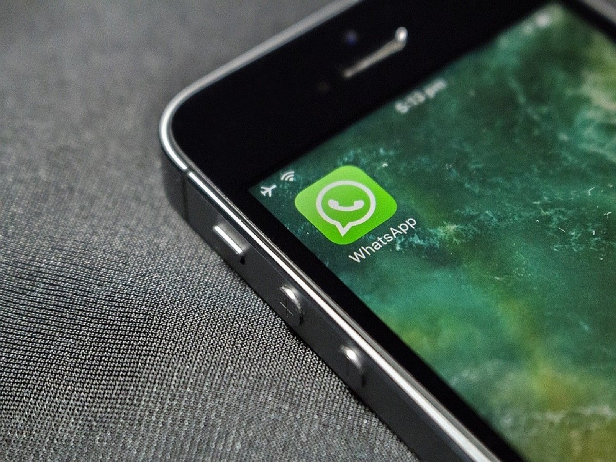 WhatsApp clarifies after probe agencies retrieve chats
