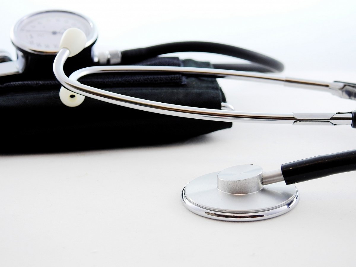 ECT therapy may cut suicide risk in bipolar patients