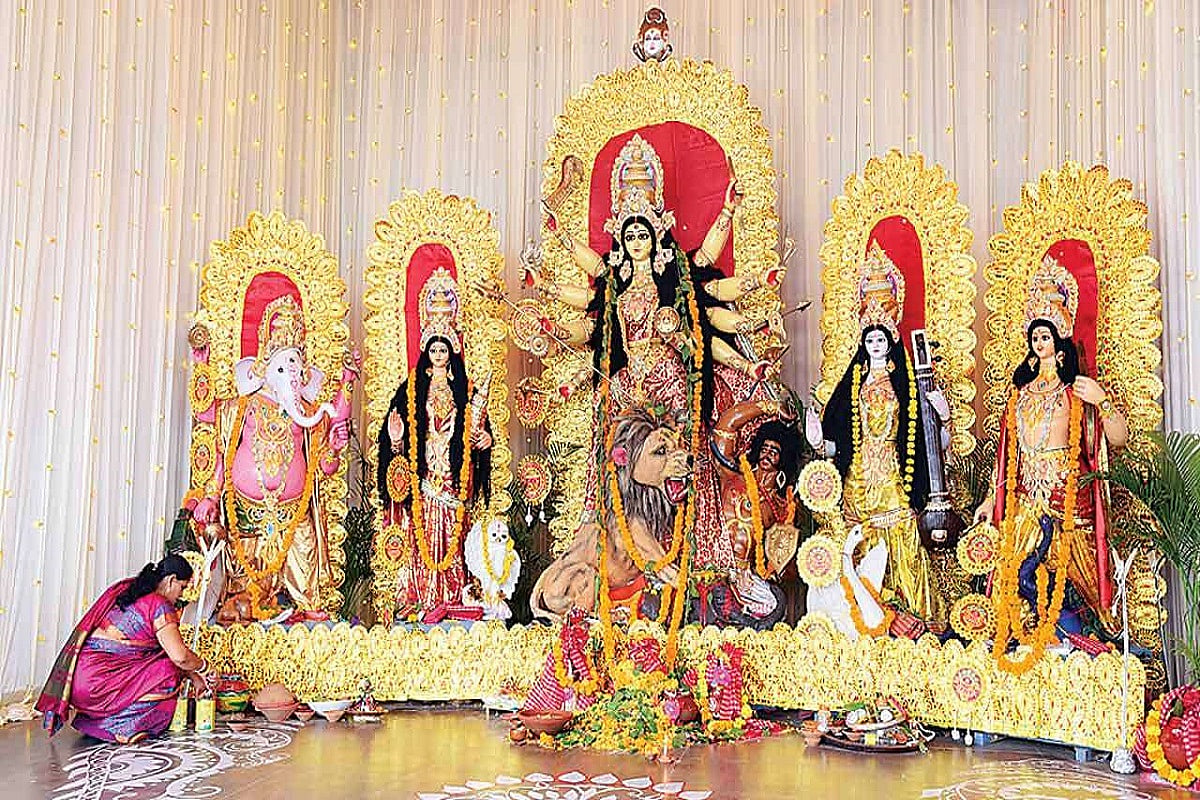 Visitors will not be allowed inside Puja pandals: Calcutta HC
