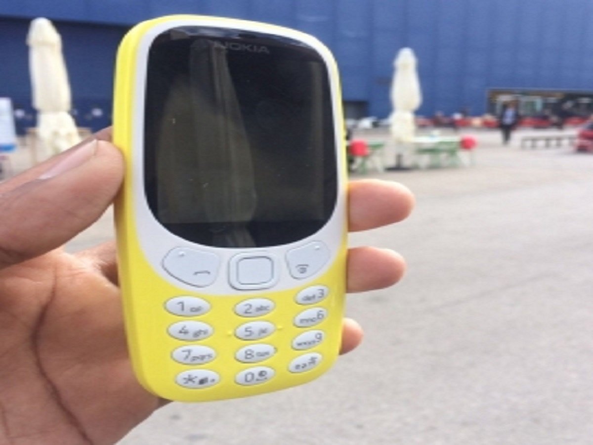 Unbreakable Nokia 3310 turns 20, fans nostalgic