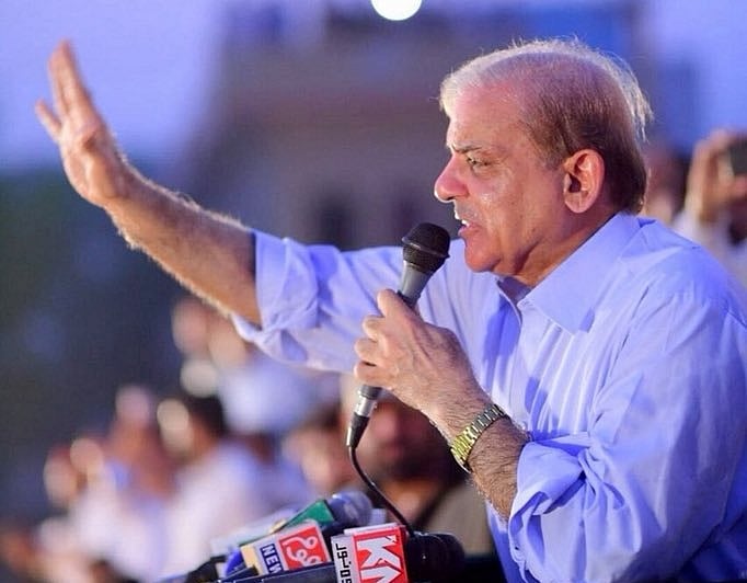 Pakistan opposition parties form alliance to oust govt