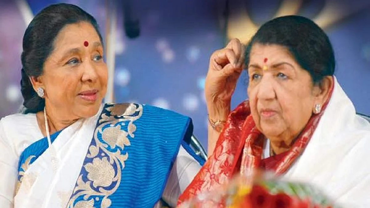  Asha Bhosle and Lata Mangeshkar (Photo Courtesy: Social media)