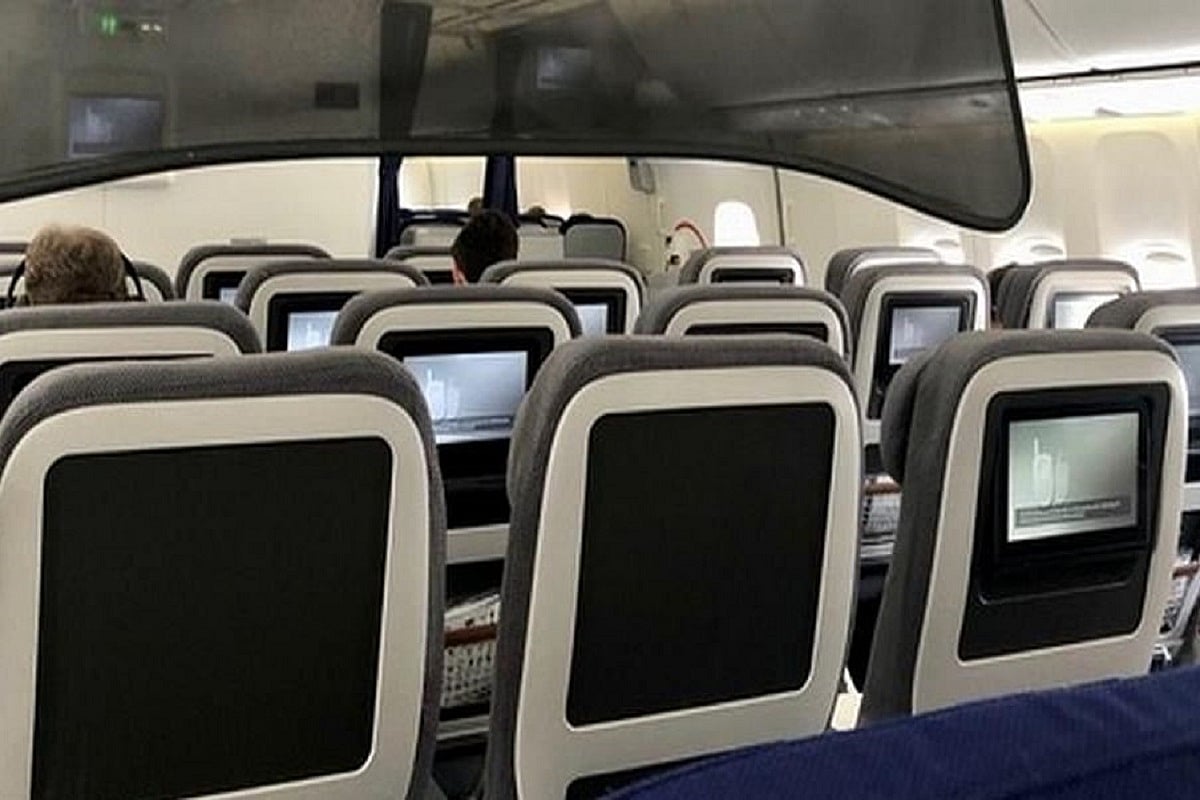 SC asks Centre to clarify if refund will be given for tickets booked for air travel during lockdown  