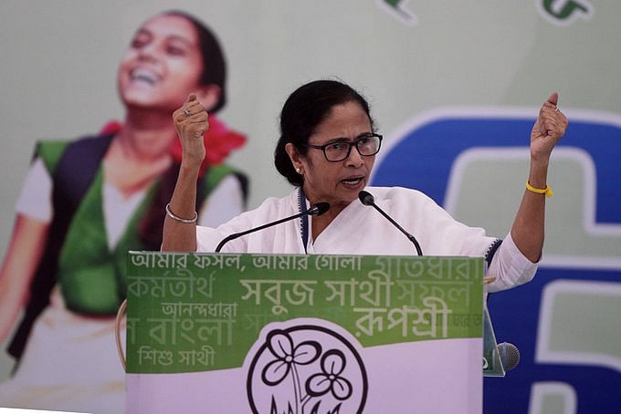 WB CM Mamata Banerjee pens song praising police personnel for serving people during COVID-19 pandemic