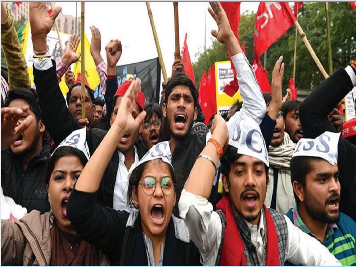 The army of the unemployed wait for secure and salaried jobs but the Govt is in denial 