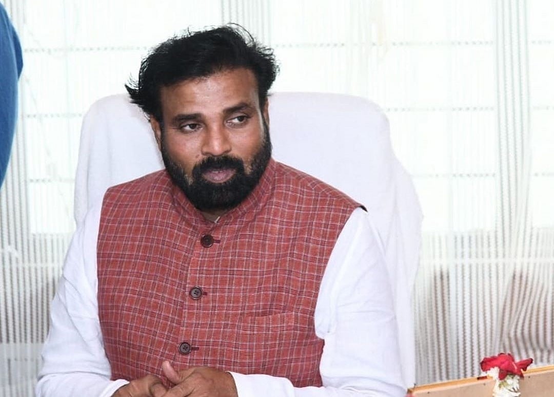 Karnataka health minister knocks at Goddess’ door, writes letter to deity to make him Deputy CM  