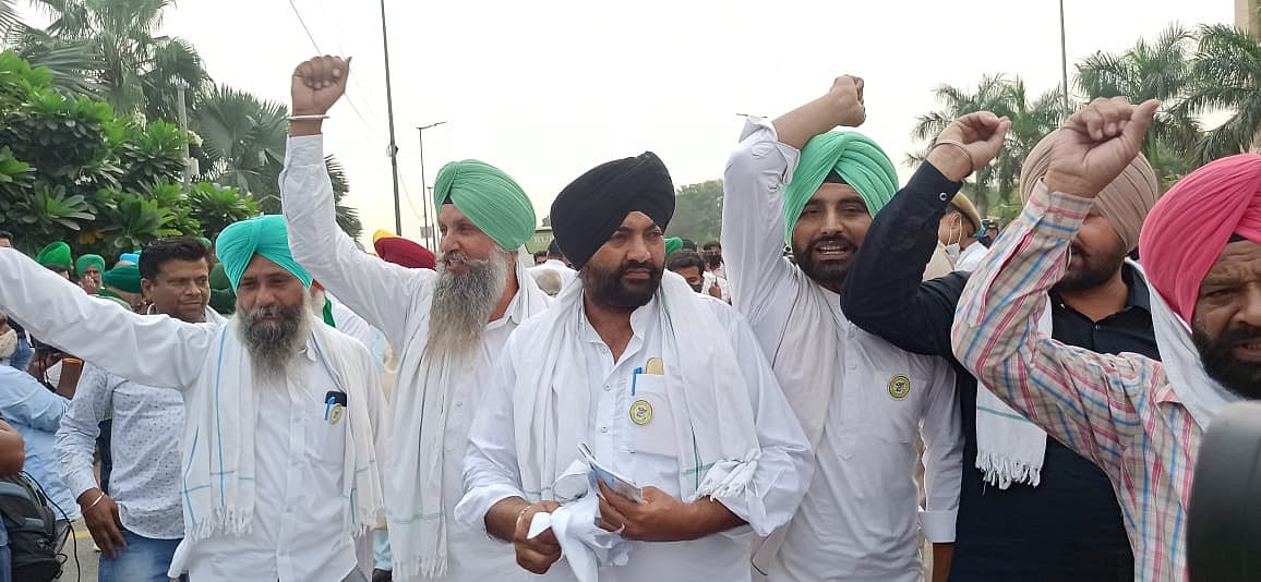 Farmers’ leaders walk out of Krishi Bhawan meeting after minister fails to show up, tear copies of farm laws