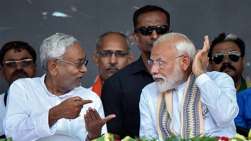 Bihar Polls: Modi-Nitish rivalry on display in first joint rally, gulf likely to widen in coming times