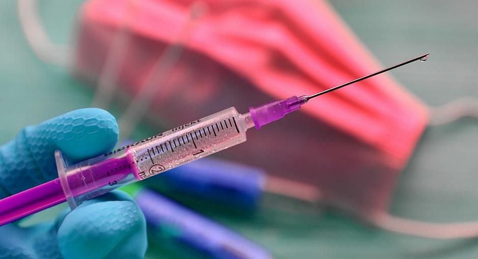 UK hospital asked to prepare for Oxford COVID vaccine in November, says report
