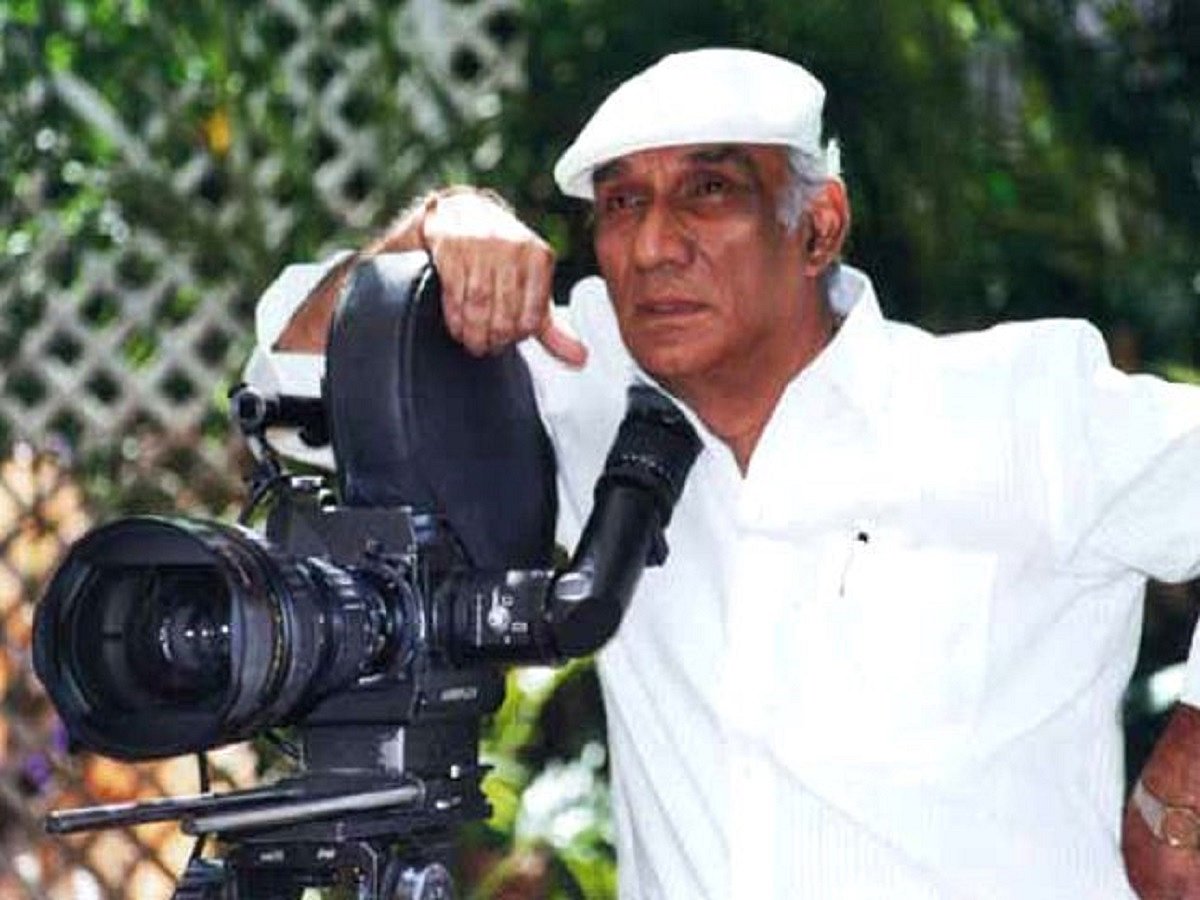 Aditya Chopra plans Yash Chopra bio-pic