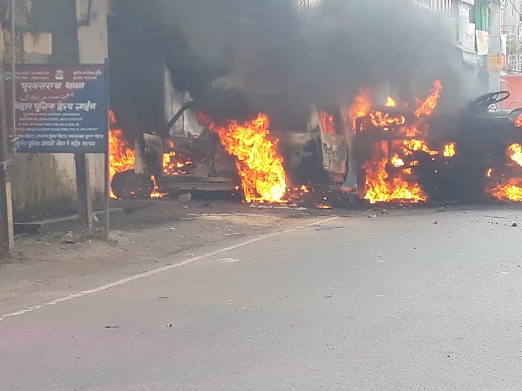 Violence in Munger again, SP office vandalised and police station attacked  