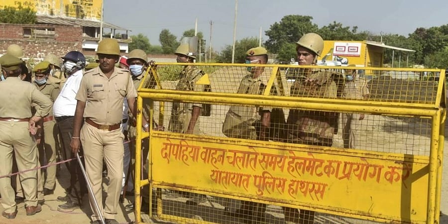 Kerala Journalist on way to Hathras, 3 others booked for sedition two days after being held by UP police